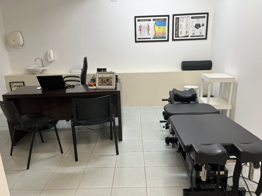 Maca de flexo-distração no Instituto Spine em Campinas